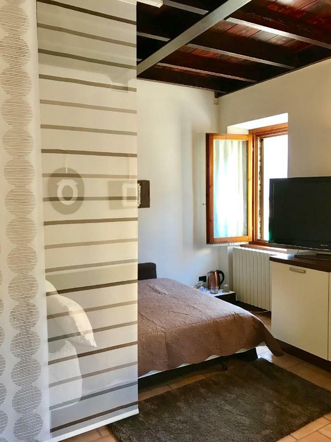 Апартаменты Porto Valentino 2 Сирмионе Экстерьер фото